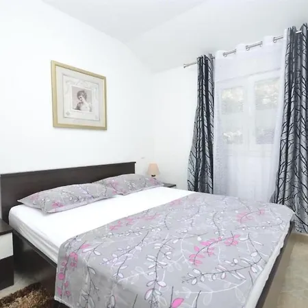 Apartamento Sanja *